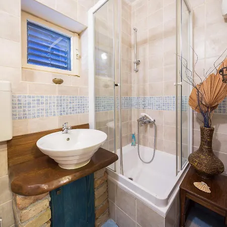 Дом отдыха Seaside House Okrug Gornji, Ciovo - 8645