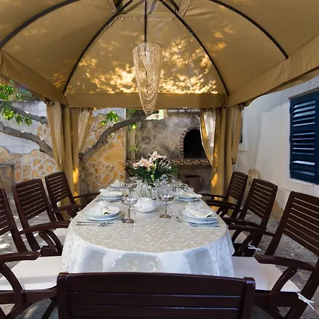 Seaside House Okrug Gornji, Ciovo - 8645 Будинок відпочинку